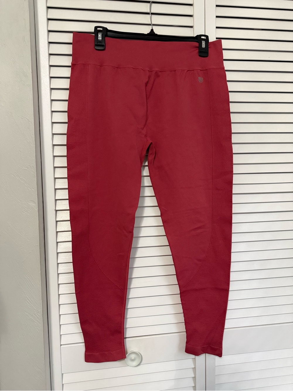 Forever 21 + Red Seamless Active Leggings